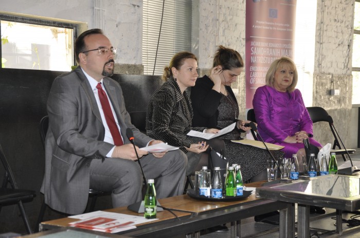 Kako pomoći usklađivanje rada i roditeljstva u Srbiji?