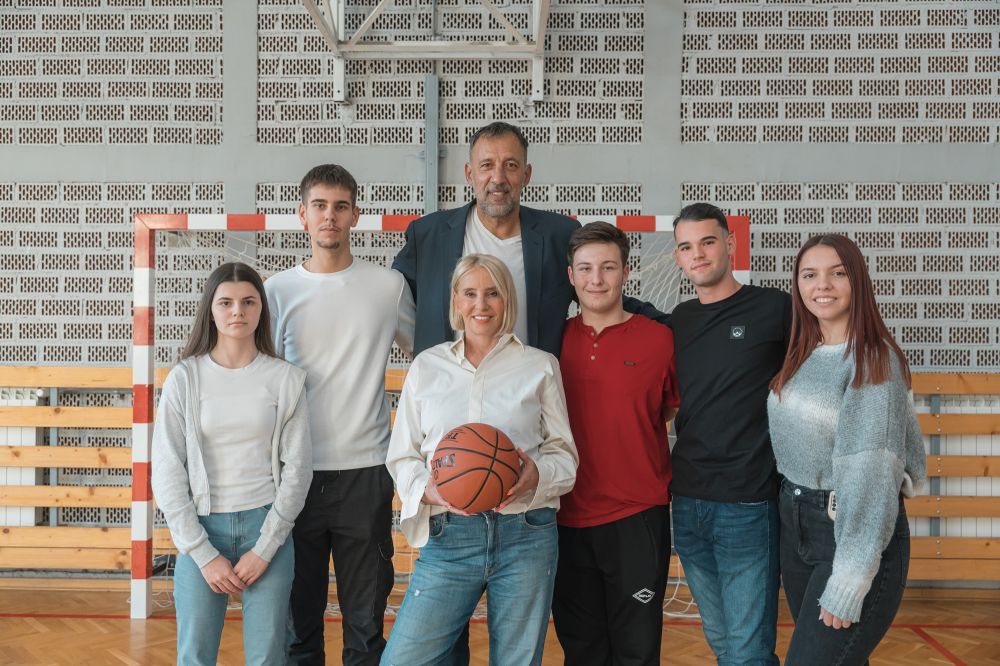 Fondacija Ana i Vlade Divac: 2,5 miliona dolara za bolji kvalitet života  u Srbiji tokom 2024.